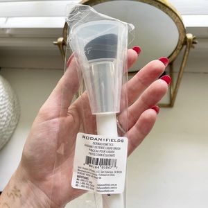Brand New Rodan & Fields Makeup Brush